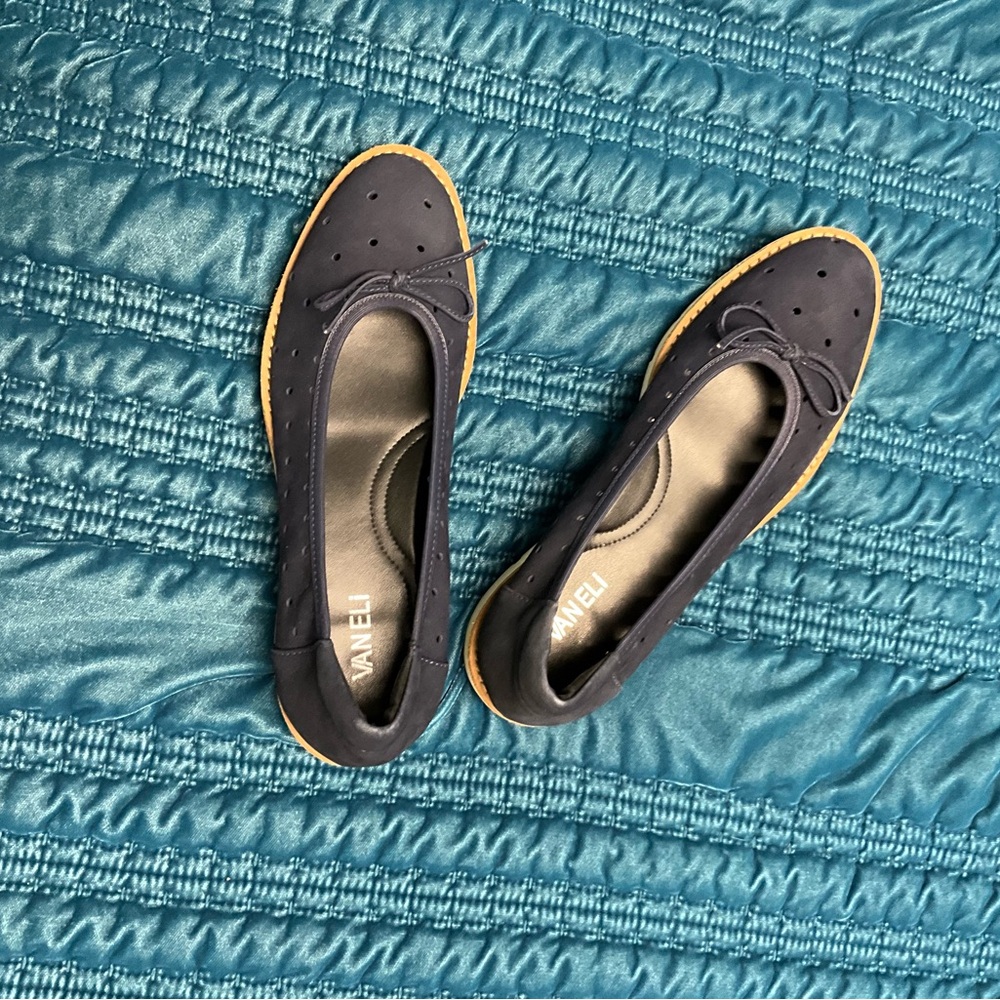 Vaneli Dark Blue Suede Flat Shoes Size-9 N Narrow